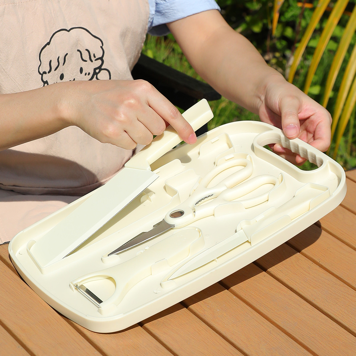 Set da picnic portatile all'ap - Camping Cooking Knife Set recensione e prezzo